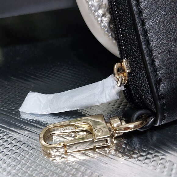 DKNY Mini Coin Purse Mini Clip On Bag Coin Purse Cute Practical 1 PIECE ONLY - Picture 2 of 10